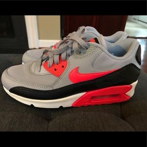 NIKE Air Max Sneakers